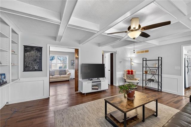 7936 Alden Street, Lenexa, KS 66215