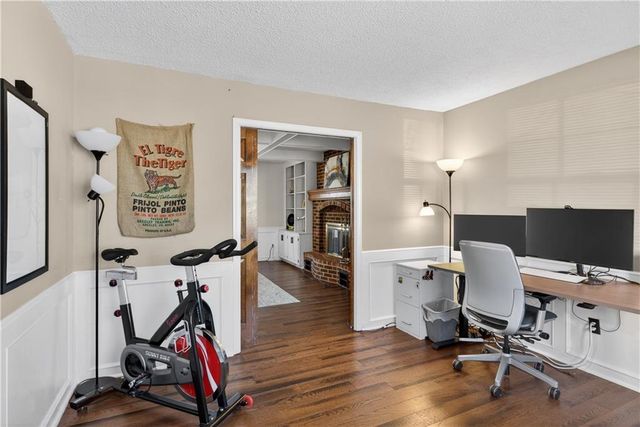 7936 Alden Street, Lenexa, KS 66215