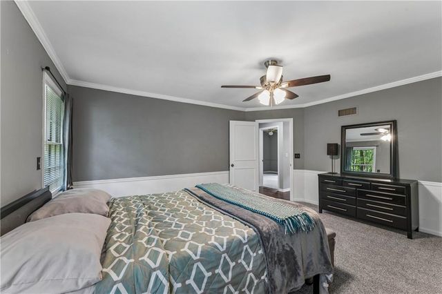 7936 Alden Street, Lenexa, KS 66215