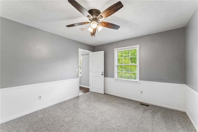 7936 Alden Street, Lenexa, KS 66215
