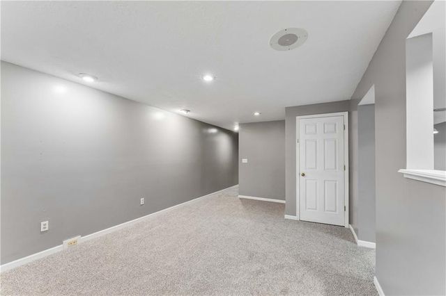 7936 Alden Street, Lenexa, KS 66215