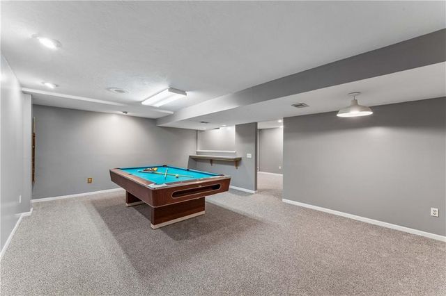 7936 Alden Street, Lenexa, KS 66215