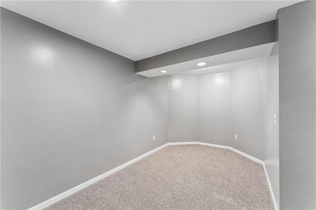 7936 Alden Street, Lenexa, KS 66215
