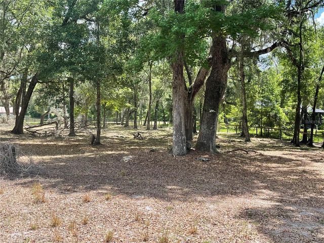 63 LAKE WOOD CIRCLE, Ocala, FL 34482
