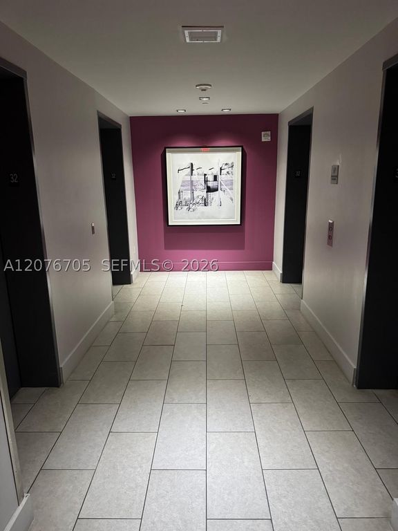 500 Brickell Ave 3210, Miami, FL 33131