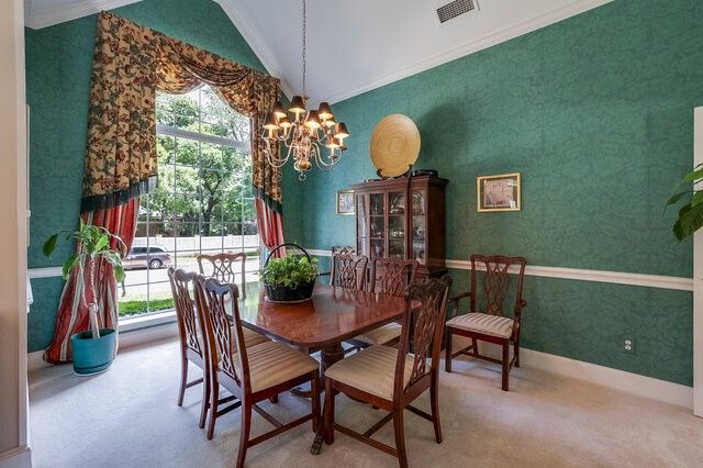 917 Longmeadow Lane, Desoto, TX 75115