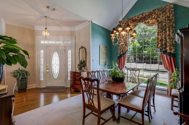 917 Longmeadow Lane, Desoto, TX 75115