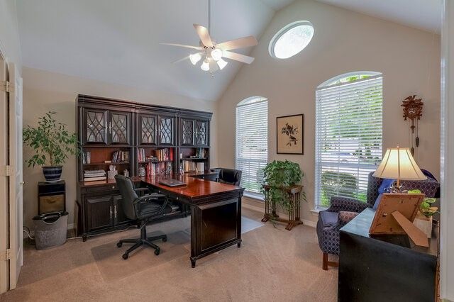 917 Longmeadow Lane, Desoto, TX 75115