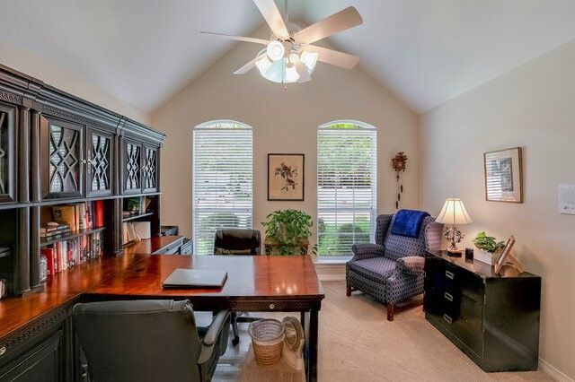 917 Longmeadow Lane, Desoto, TX 75115
