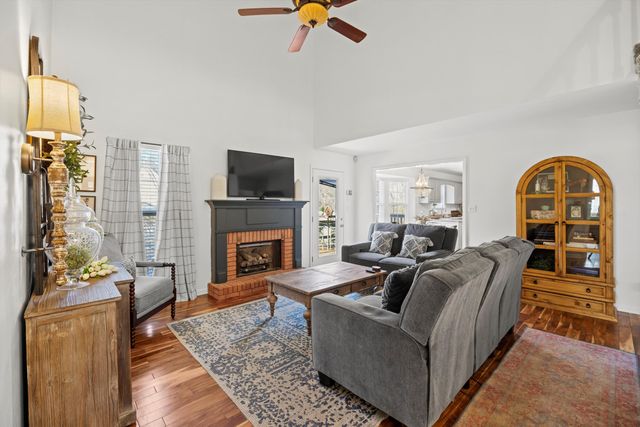 2801 Chapel Bend Drive, Hixson, TN 37343