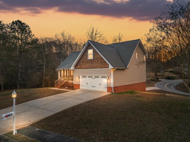 2801 Chapel Bend Drive, Hixson, TN 37343