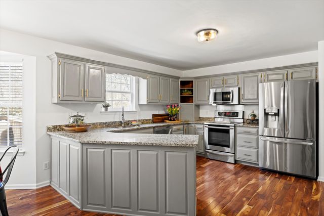 2801 Chapel Bend Drive, Hixson, TN 37343