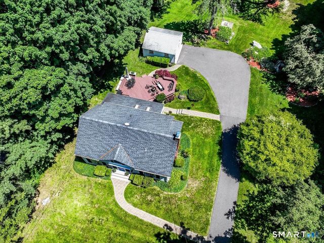 203 Whisconier Road, Brookfield, CT 06804