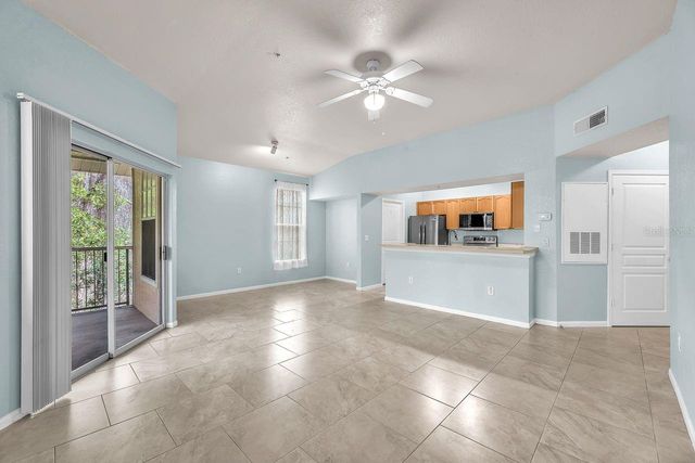 5125 PALM SPRINGS BOULEVARD 9205, Tampa, FL 33647