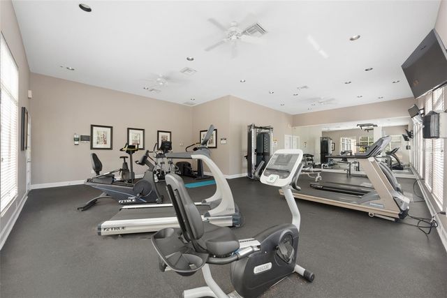 5125 PALM SPRINGS BOULEVARD 9205, Tampa, FL 33647