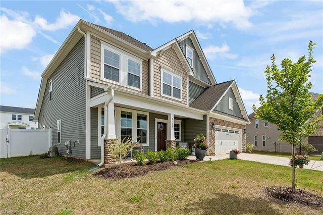2740 Clear Lake Court, Winston-salem, NC 27106