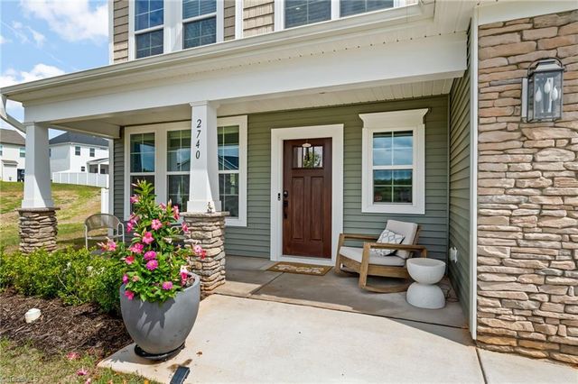 2740 Clear Lake Court, Winston-salem, NC 27106