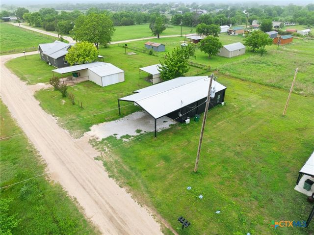 321 Avenue B B, Walnut Springs, TX 76690
