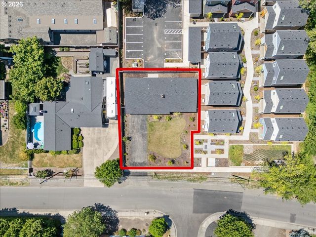 9545 Sw 90th Ave, Portland, OR 97223