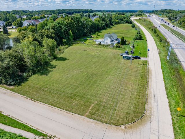 4437-4495 W Kennedy Drive, Gurnee, IL 60031