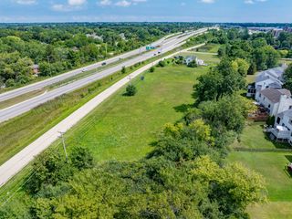 4437-4495 W Kennedy Drive, Gurnee, IL 60031