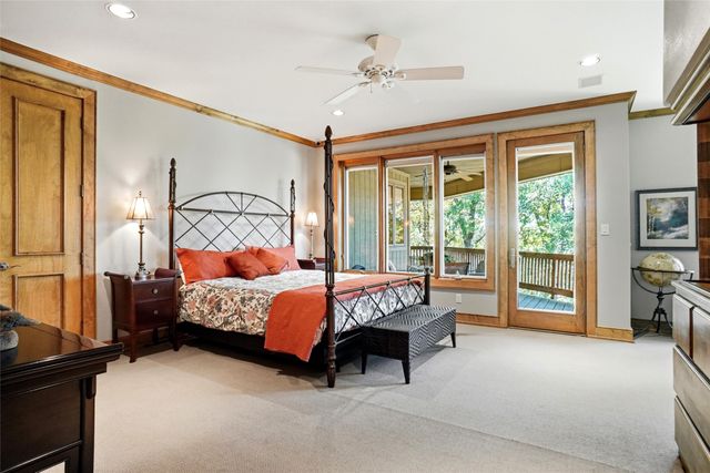 1924 Kensington Drive, Fort Worth, TX 76110