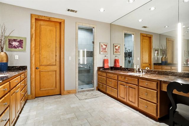 1924 Kensington Drive, Fort Worth, TX 76110