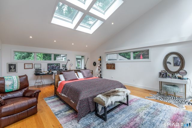 11 Gaffney Road, New Milford, CT 06776