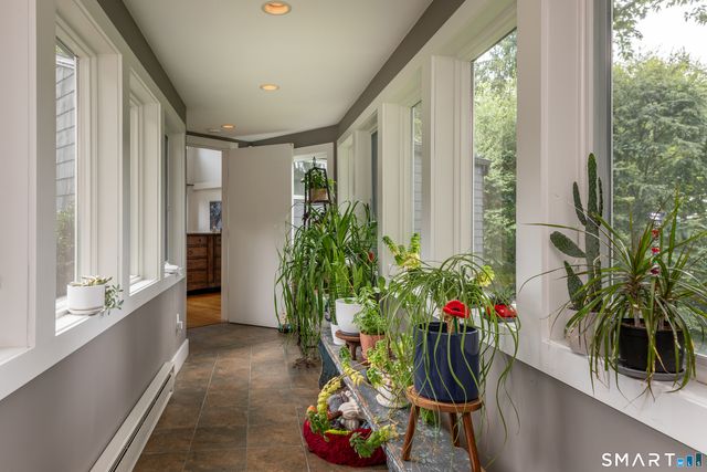 11 Gaffney Road, New Milford, CT 06776
