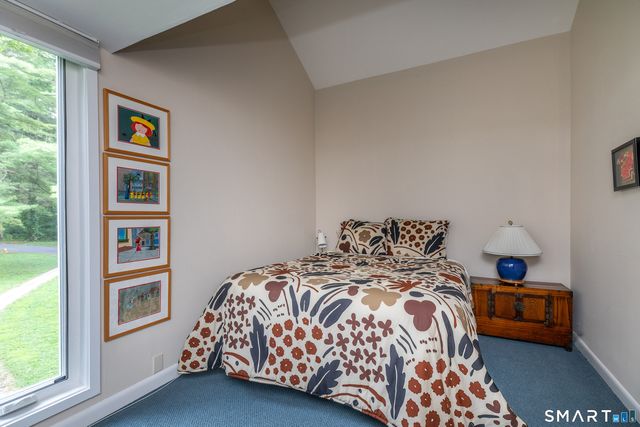 11 Gaffney Road, New Milford, CT 06776