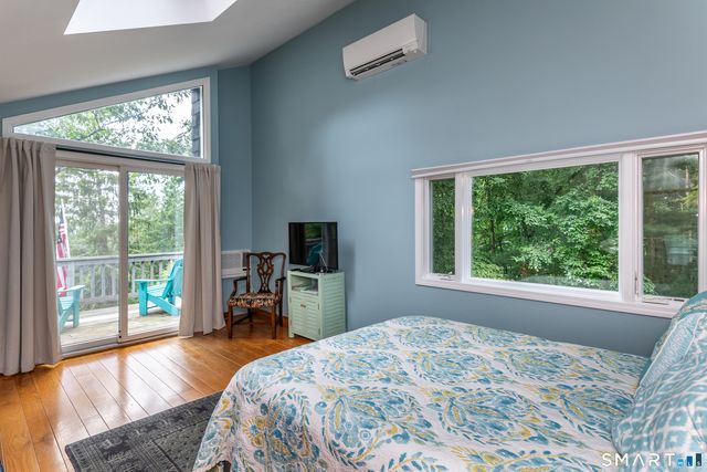 11 Gaffney Road, New Milford, CT 06776