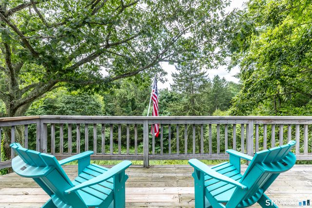 11 Gaffney Road, New Milford, CT 06776