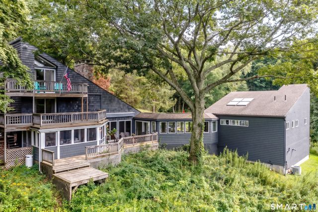 11 Gaffney Road, New Milford, CT 06776