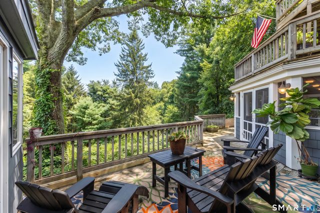 11 Gaffney Road, New Milford, CT 06776