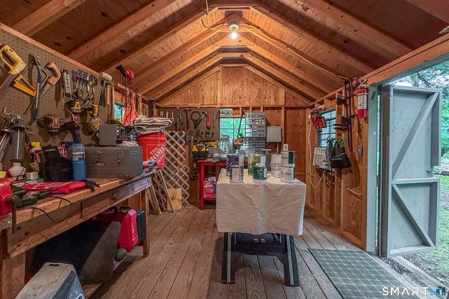 11 Gaffney Road, New Milford, CT 06776