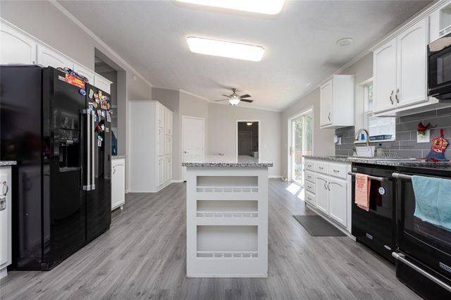 6375 SE Vollmer Drive, Lathrop, MO 64465