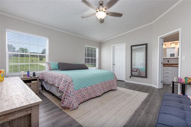 6375 SE Vollmer Drive, Lathrop, MO 64465