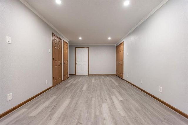 6375 SE Vollmer Drive, Lathrop, MO 64465