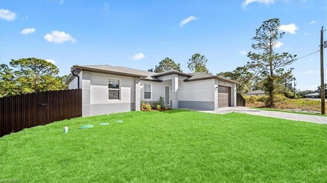 761 SILVERSTAR AVENUE S, Lehigh Acres, FL 33974