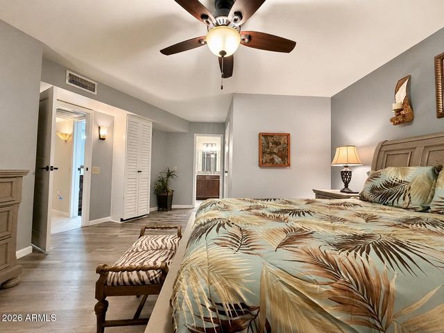 10165 W LOMA BLANCA Drive, Sun City, AZ 85351