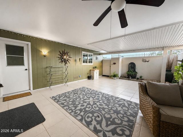10165 W LOMA BLANCA Drive, Sun City, AZ 85351
