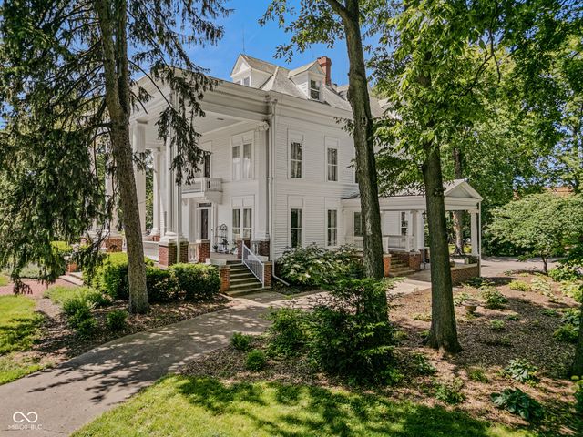 1210 16th Street, Columbus, IN 47201