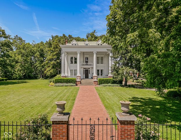 1210 16th Street, Columbus, IN 47201