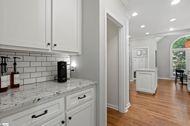 311 Circle Slope Drive, Simpsonville, SC 29681