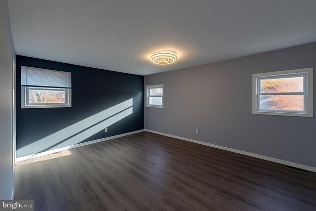 22 CLEMSON RD, Cherry Hill, NJ 08034
