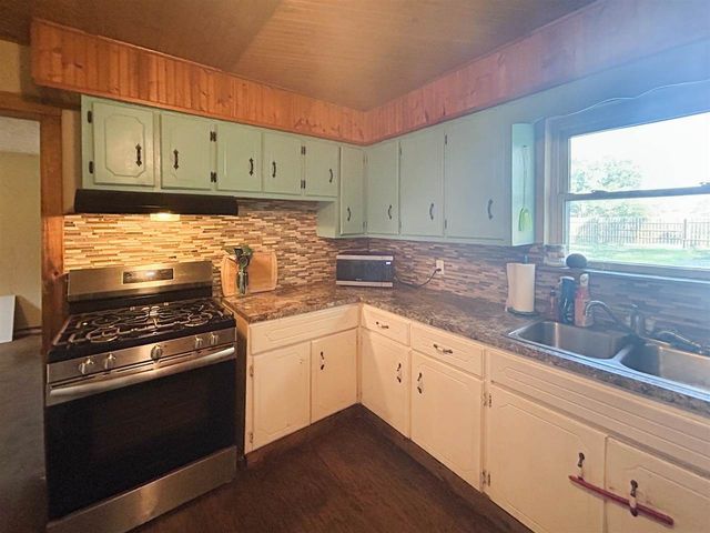 309 W Ohio, Walters, OK 73572