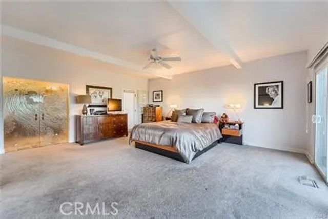 21651 Yucatan Avenue, Woodland Hills, CA 91364