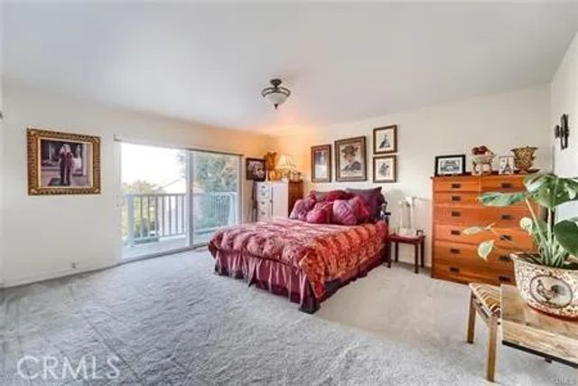 21651 Yucatan Avenue, Woodland Hills, CA 91364