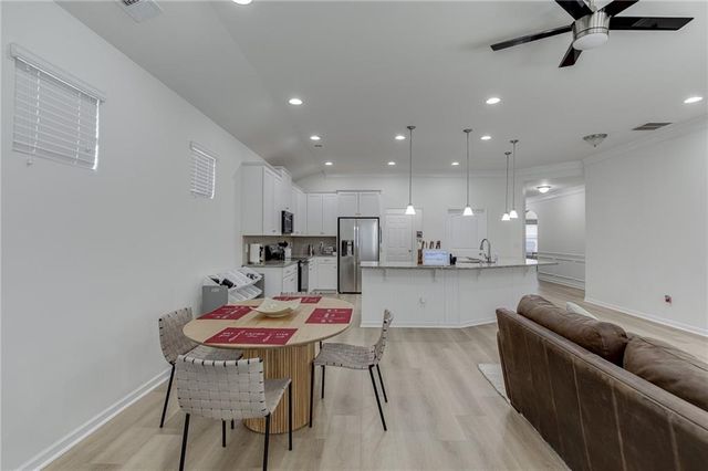 381 Eagles Bluff Way, Hoschton, GA 30548