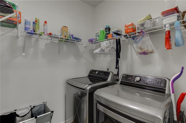 381 Eagles Bluff Way, Hoschton, GA 30548